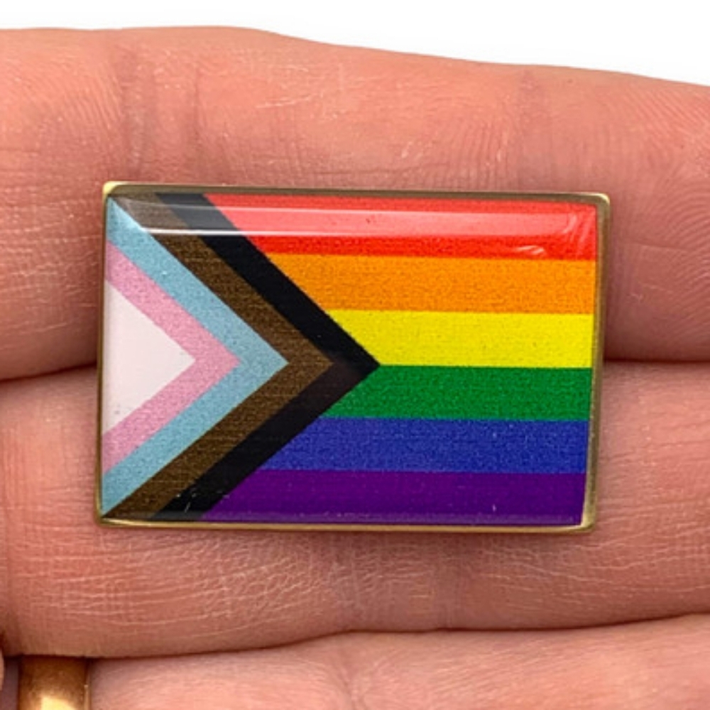 Pride flag pin NIP